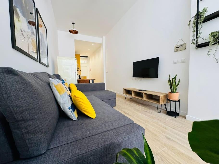 דירות ולנסיה New Industrial Design Flat In Russafa Soho מראה חיצוני תמונה