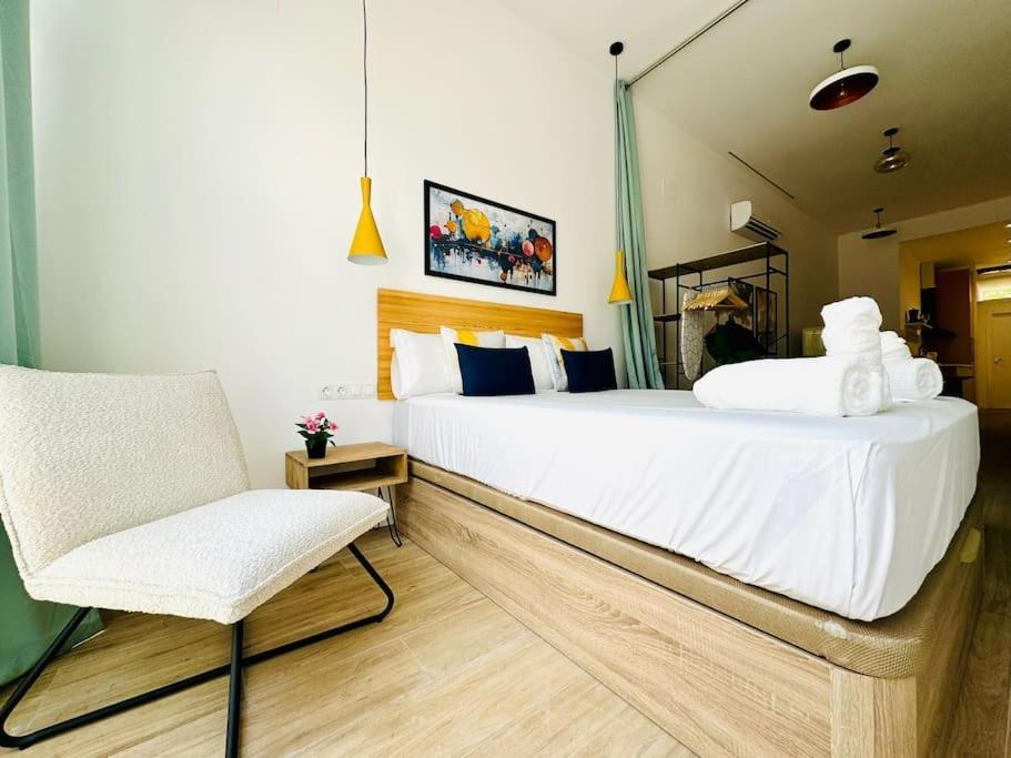 דירות ולנסיה New Industrial Design Flat In Russafa Soho מראה חיצוני תמונה