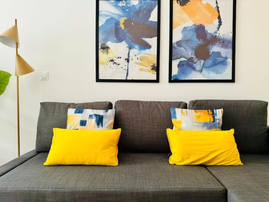 דירות ולנסיה New Industrial Design Flat In Russafa Soho מראה חיצוני תמונה