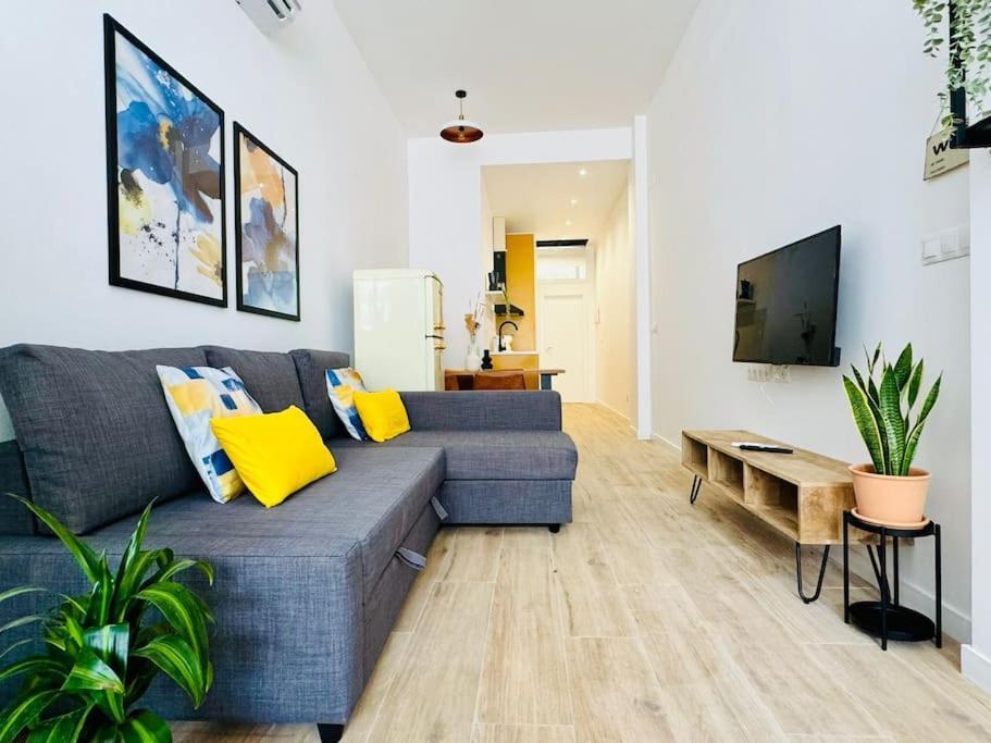 דירות ולנסיה New Industrial Design Flat In Russafa Soho מראה חיצוני תמונה