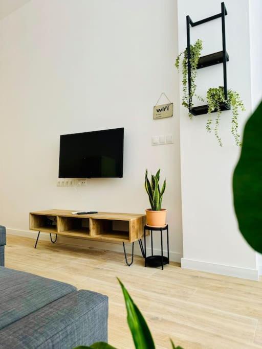 דירות ולנסיה New Industrial Design Flat In Russafa Soho מראה חיצוני תמונה
