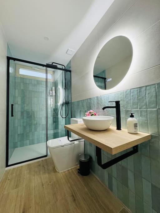 דירות ולנסיה New Industrial Design Flat In Russafa Soho מראה חיצוני תמונה