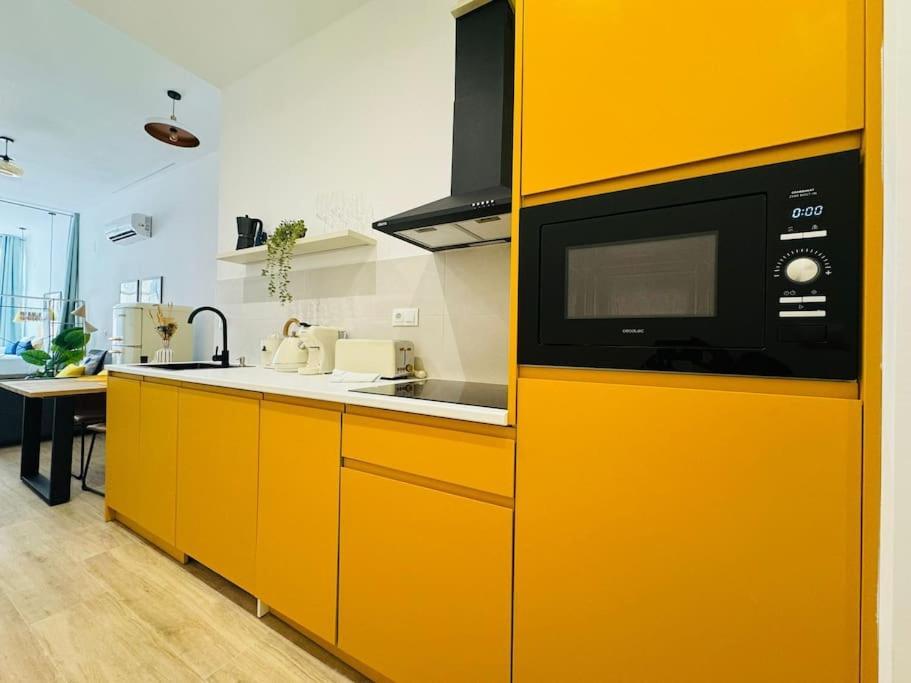 דירות ולנסיה New Industrial Design Flat In Russafa Soho מראה חיצוני תמונה